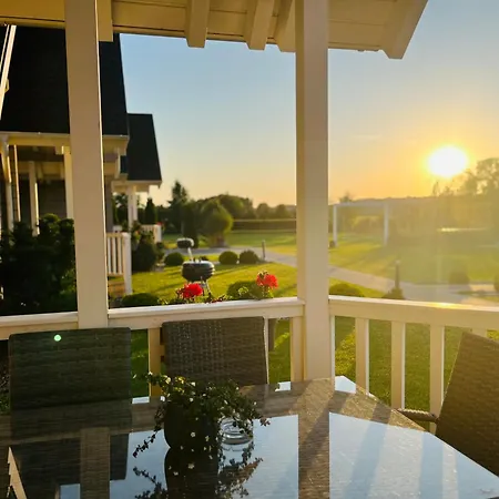 Domek letniskowy Mała Finlandia - Luksusowe W Sarbinowie